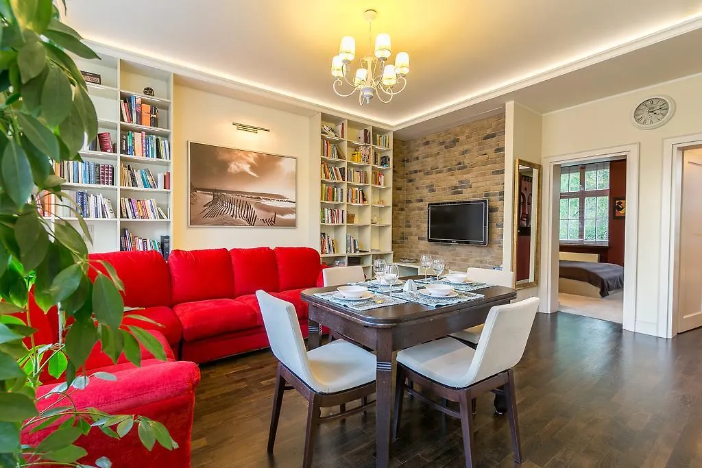 Rent A Flat - Old Town Apartments location